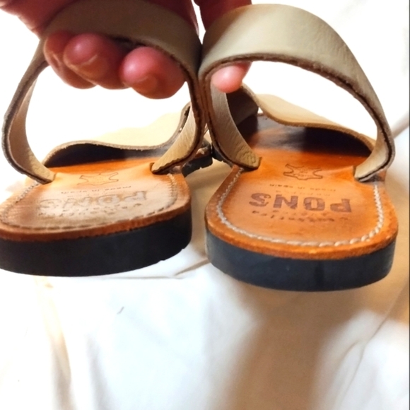 Pons Beige Leather Sandals - Picture 2 of 8